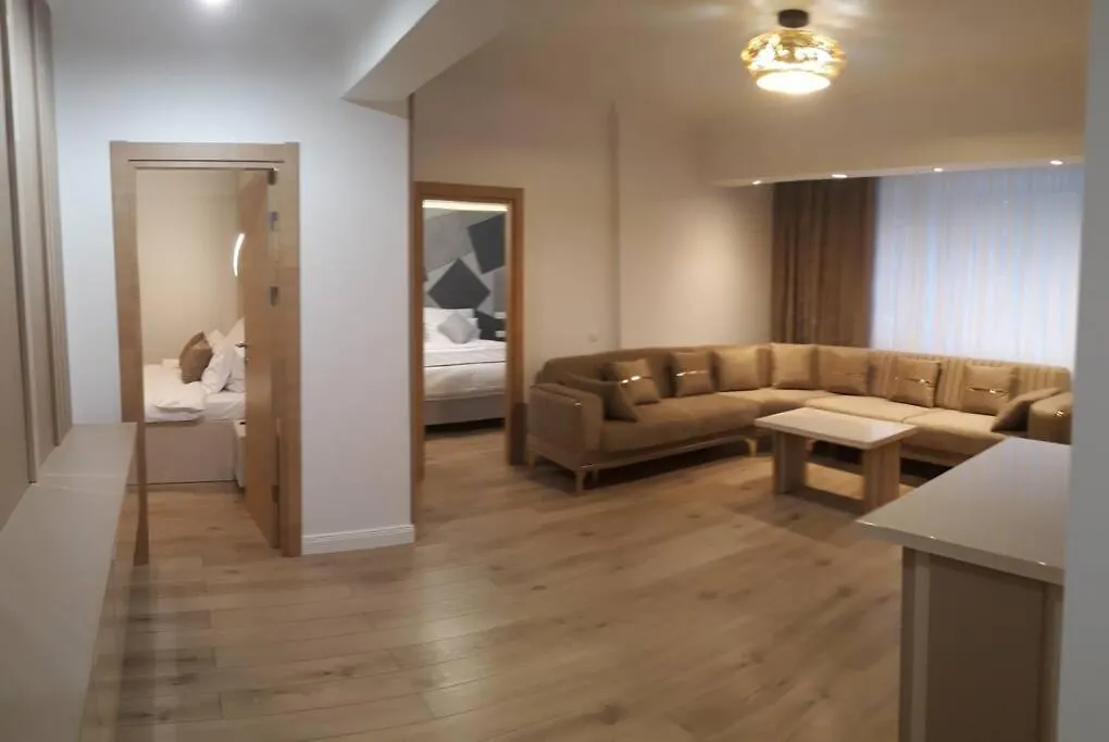 Elegant Suite - Titan Park Bucureşti